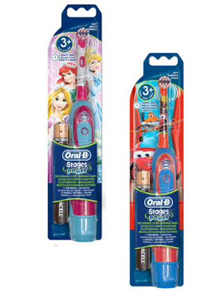 ORALB ADVANCED POWER SPAZZOLINO A BATTERIA CARS & PRINCESS